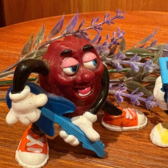 1988 vintage California Raisins PVC figurines - Picture 2 of 6